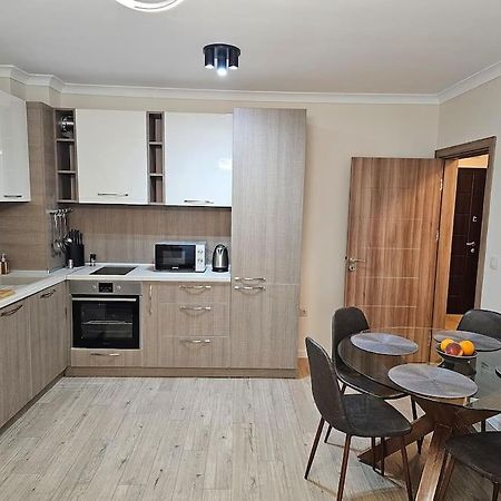 Serenity In The Heart Of Varna With Parking 외부 사진